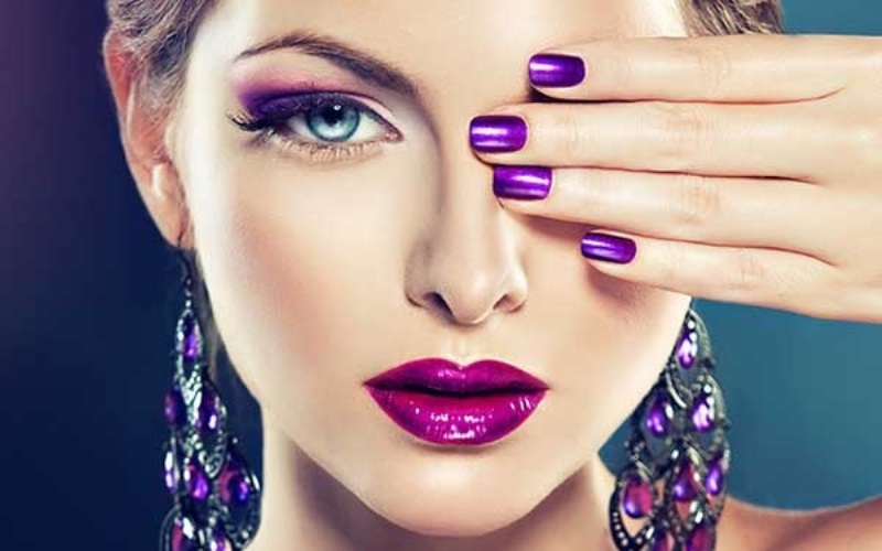 Как ухаживать за телом и лицом летом. Советы косметолога